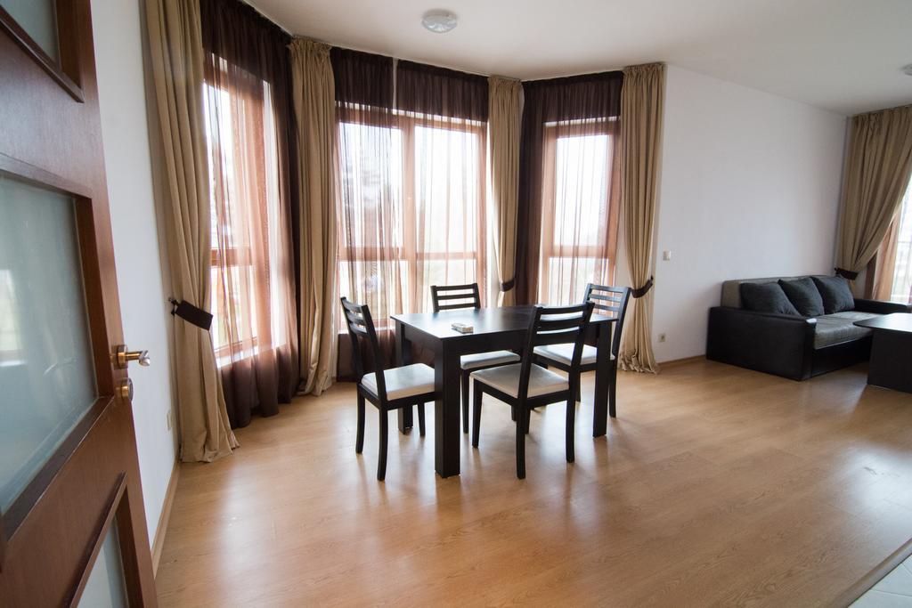 Cabacum Beach Private Apartaments Golden Sands Room photo