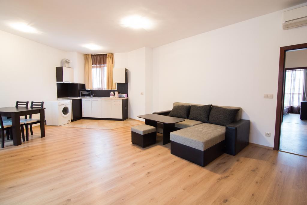 Cabacum Beach Private Apartaments Golden Sands Room photo