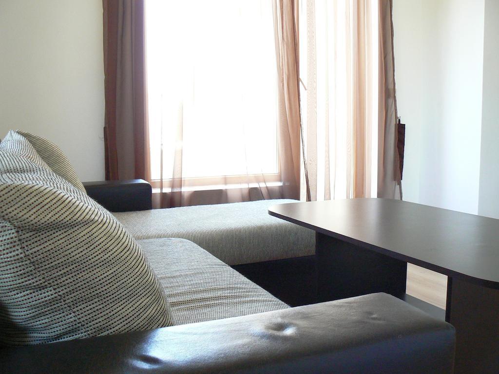 Cabacum Beach Private Apartaments Golden Sands Room photo